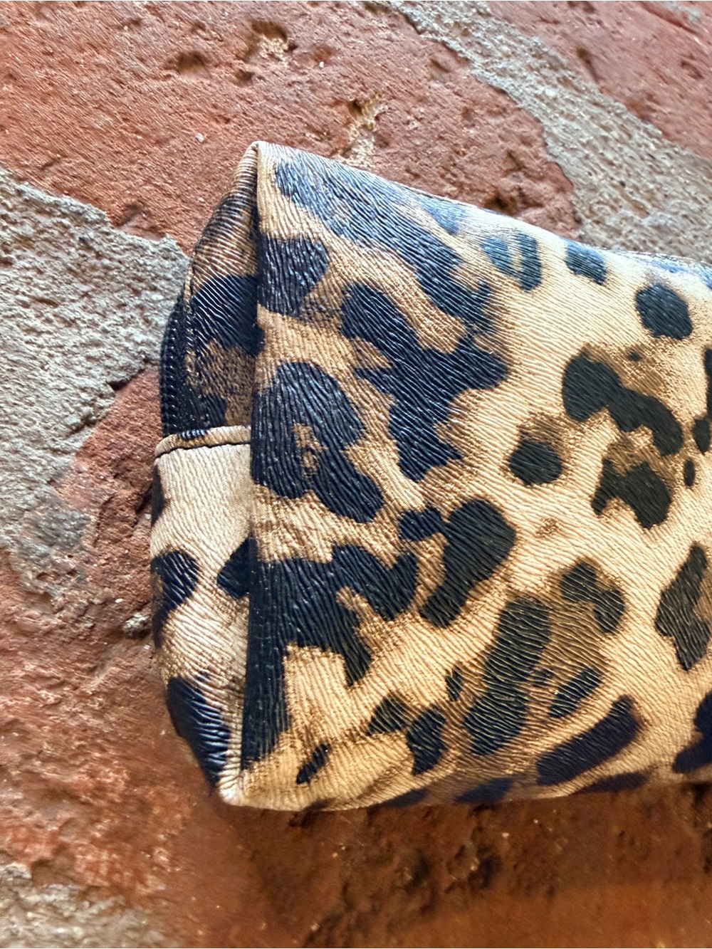 London SOHO Leopard Print Makeup Bag Clutch Brown/Black - Picture 3 of 11